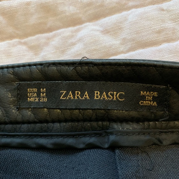 Zara skirt - Picture 3 of 3
